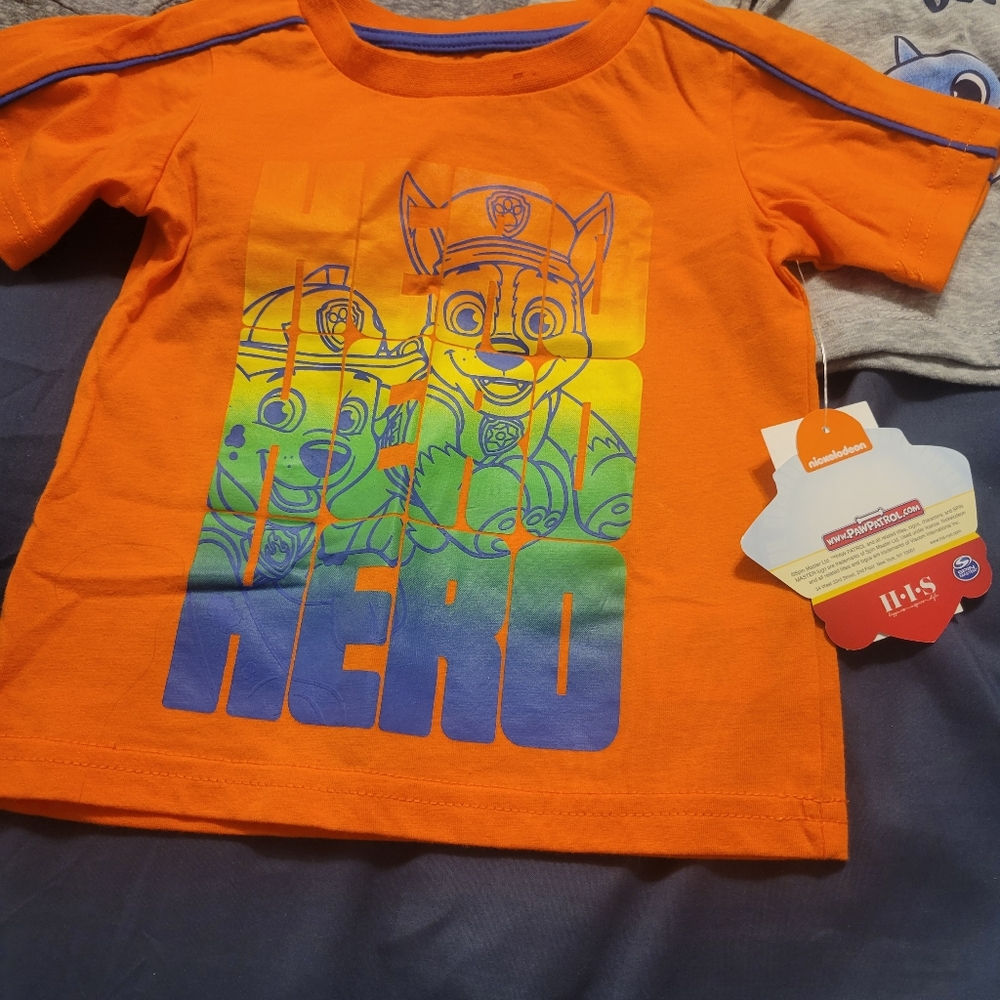 4 infant NWT 12month tops baby shark, pawpatrol, batman, space - Picture 4 of 9